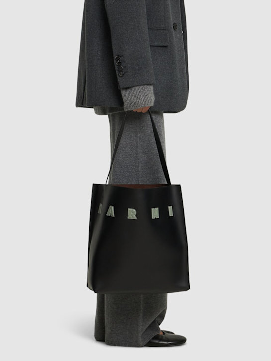Luisaviaroma Borsa Shopping Media Museo In Pelle