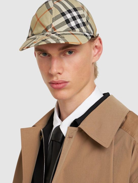 Luisaviaroma Cappello Baseball Check In Techno