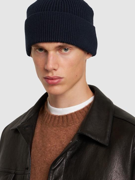Luisaviaroma Cappello Beanie Amo In Misto Lana