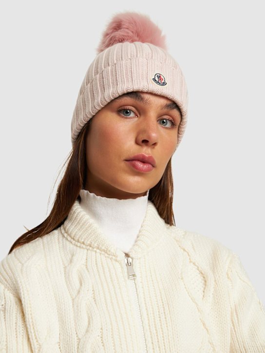 Luisaviaroma Cappello Beanie In Lana / Pompom