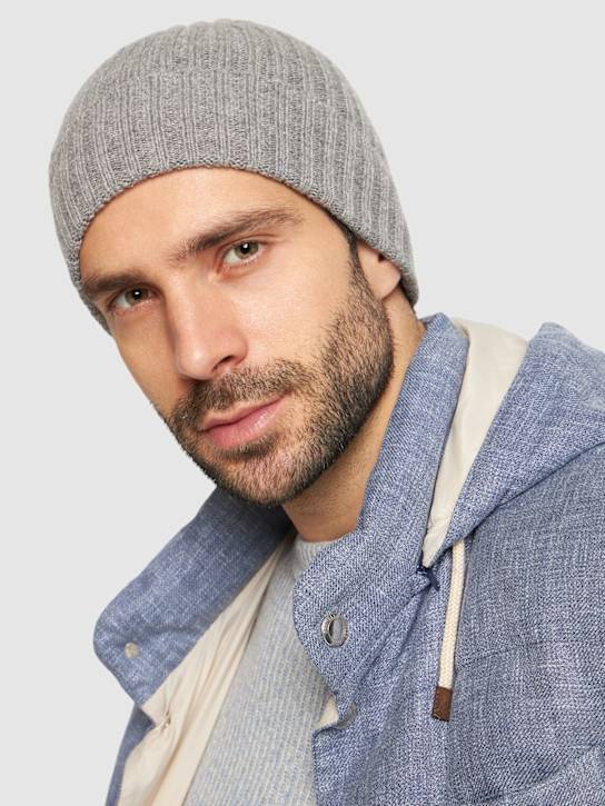 Luisaviaroma Cappello Beanie In Maglia Di Cashmere