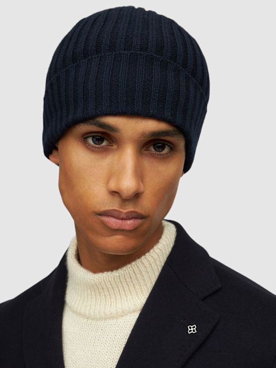 Luisaviaroma Cappello Beanie In Maglia Di Cashmere