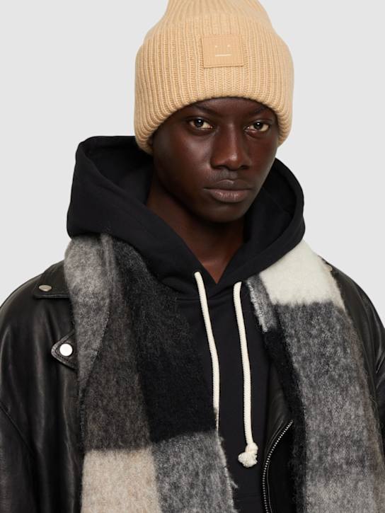 Luisaviaroma Cappello Beanie Pansie Face In Lana