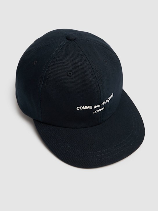Luisaviaroma Cappello Con Logo CDG Homme