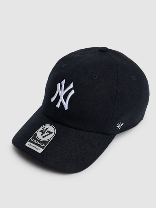 Luisaviaroma Cappello In Lana Yankees