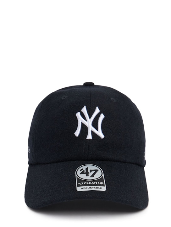 Luisaviaroma Cappello in lana Yankees