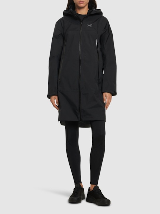 Luisaviaroma Cappotto Beta Con Cappuccio