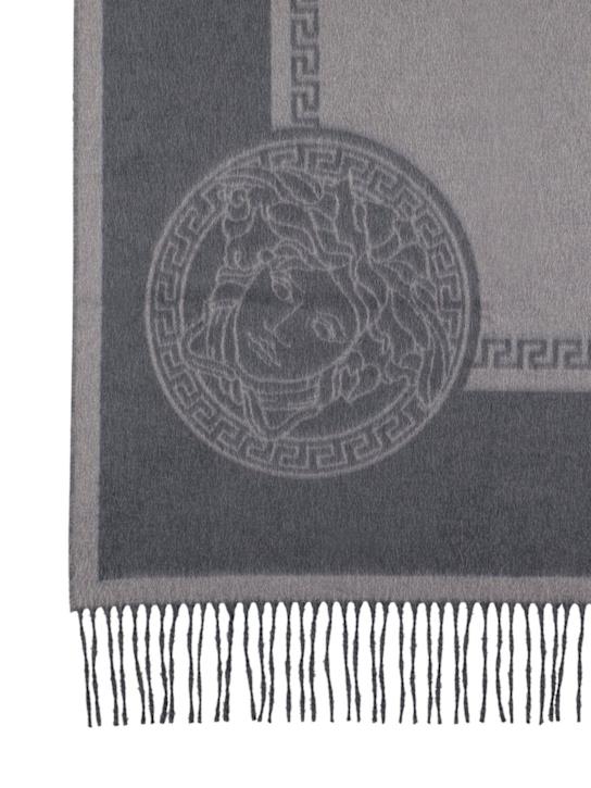 Luisaviaroma Coperta Medusa