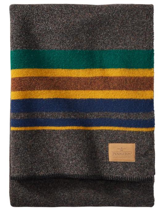 Luisaviaroma Coperta Yakima a righe