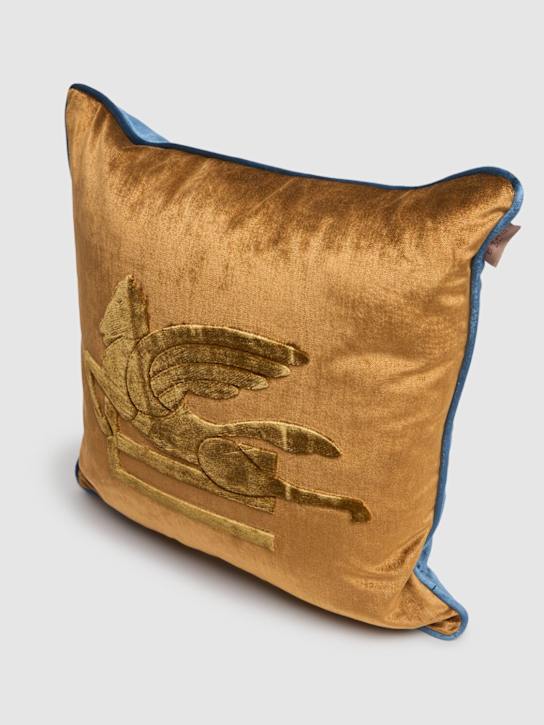 Luisaviaroma Cuscino New Pegaso Con Ricamo