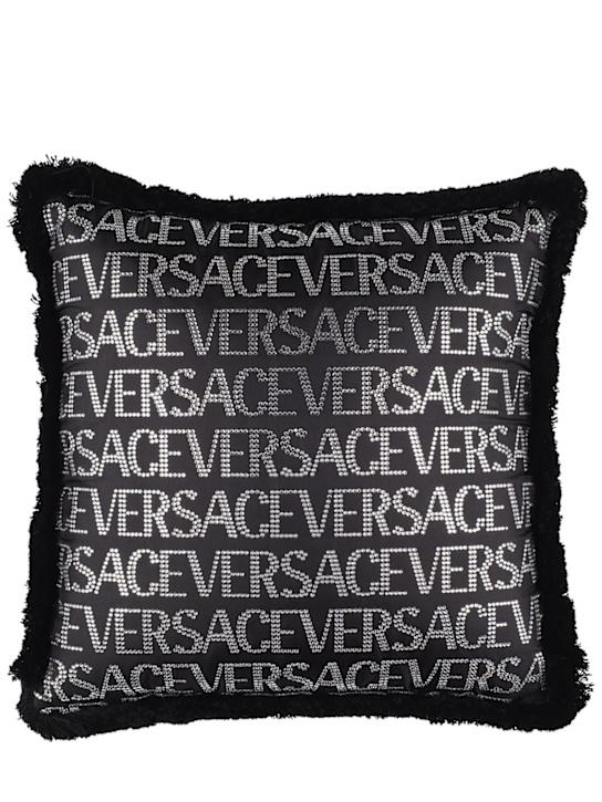 Luisaviaroma Cuscino Versace on Repeat