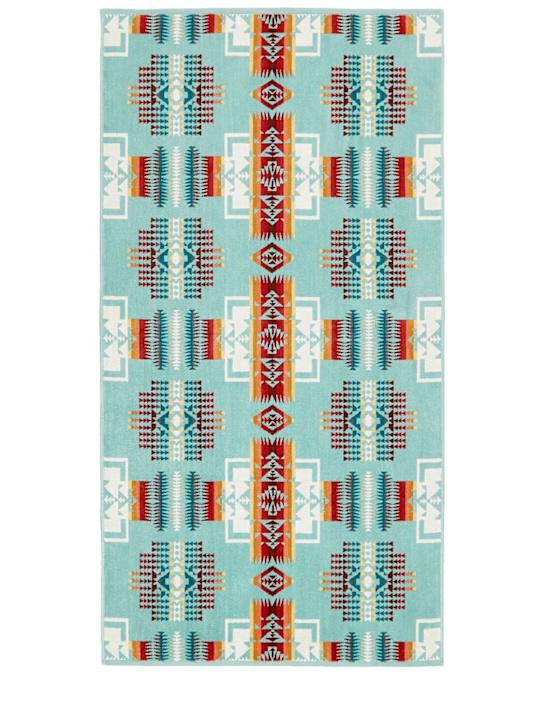 Luisaviaroma Jacquard bath towel