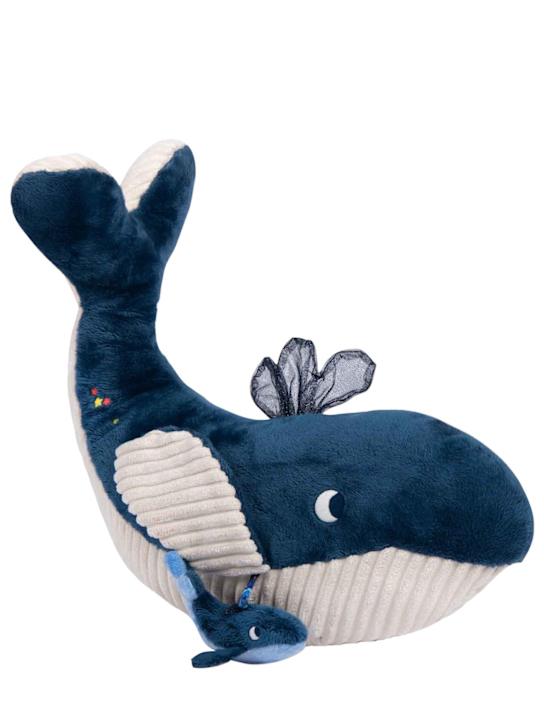 Luisaviaroma Large activity whale