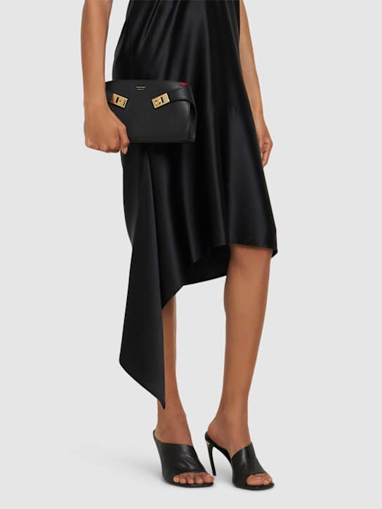 Luisaviaroma Pochette Hug In Pelle