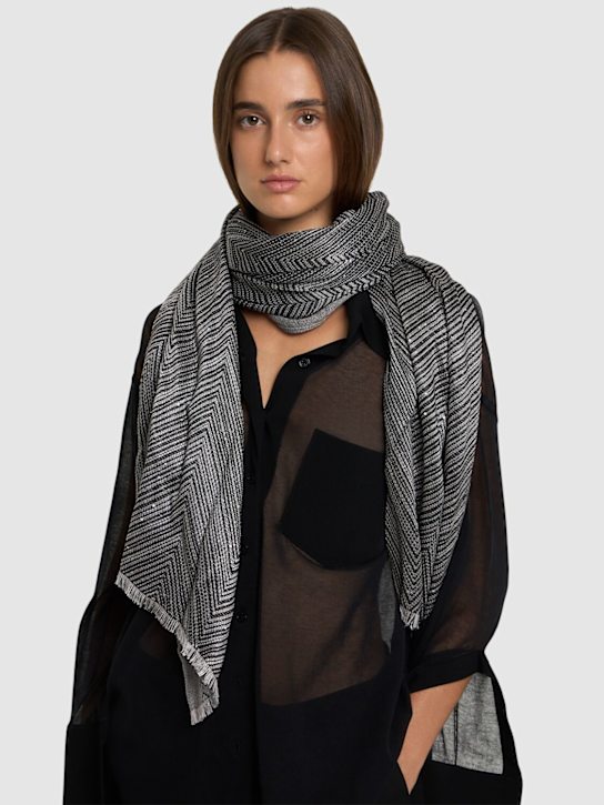 Luisaviaroma Sciarpa In Misto Lana Stampata