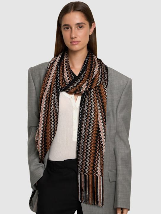 Luisaviaroma Sciarpa In Viscosa Con Frange