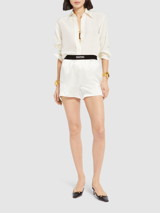 Luisaviaroma Shorts In Raso Di Seta Con Logo