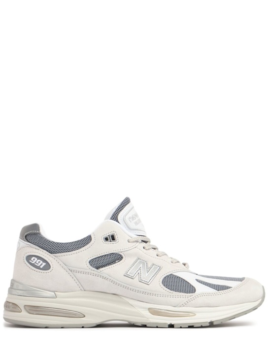 Luisaviaroma Sneakers 991 V2 Made in UK