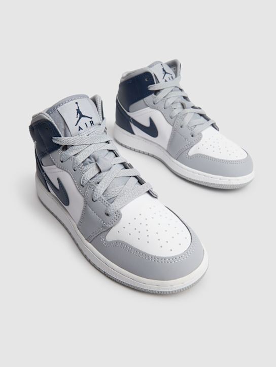 Luisaviaroma Sneakers Air Jordan 1 Mid