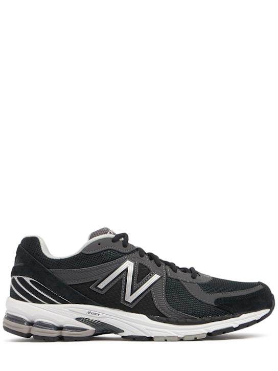 Luisaviaroma Sneakers CDG MR860 New Balance