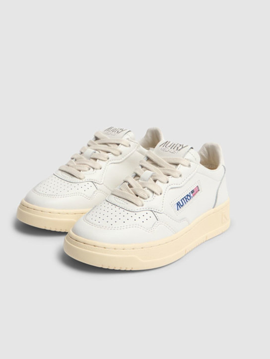 Luisaviaroma Sneakers Low Top Medalist In Pelle