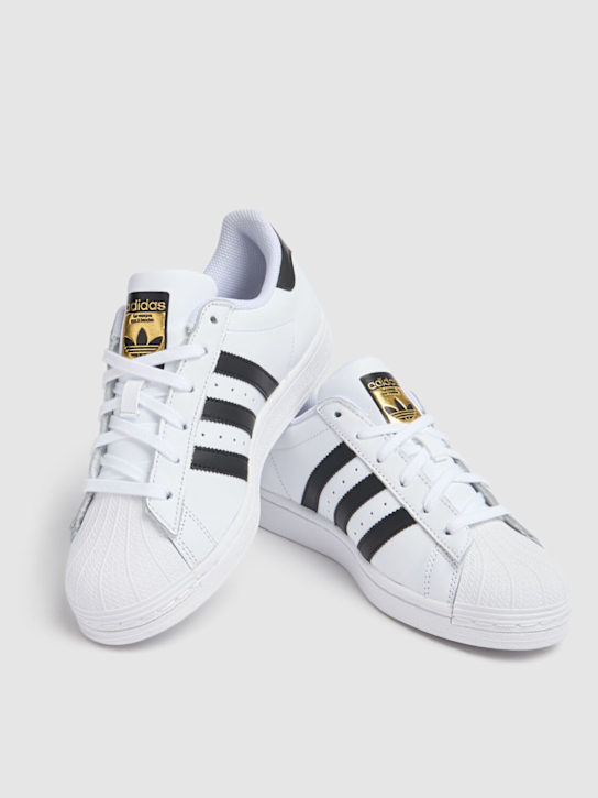 Luisaviaroma Sneakers Superstar Con Lacci