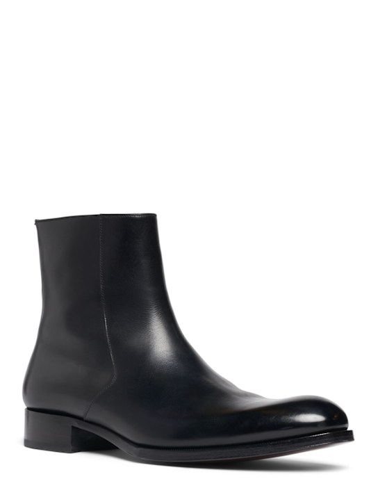 Luisaviaroma Stivali Elkan In Pelle Con Zip