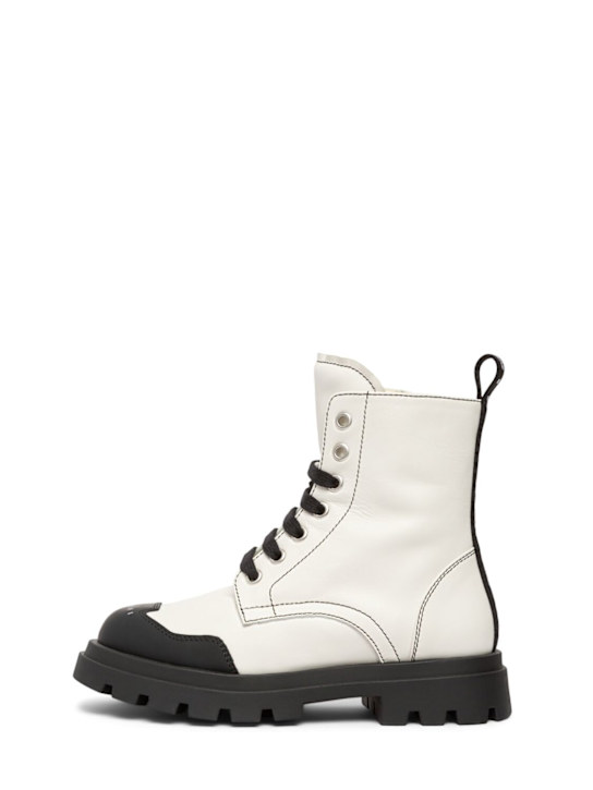 Luisaviaroma Stivali in pelle con zip e logo