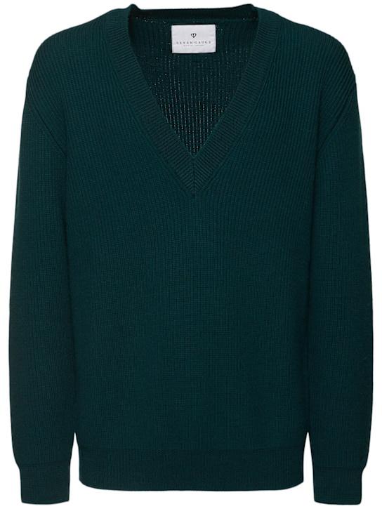 Luisaviaroma Maglia in lana a costine con scollo a V