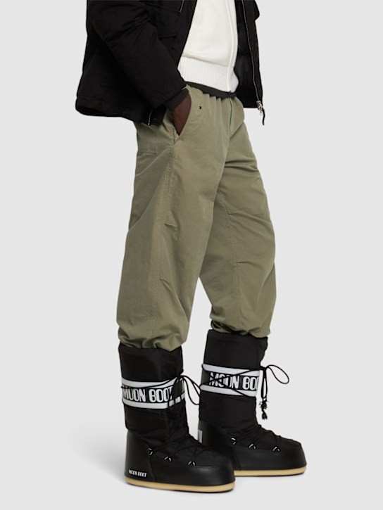 Luisaviaroma Moon Boot In Nylon Impermeabile Con Logo