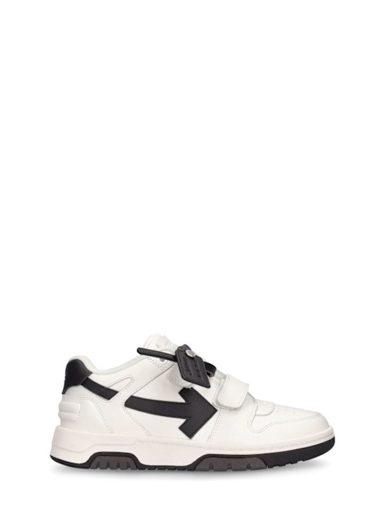 Luisaviaroma Sneakers Out Of Office in pelle con strap