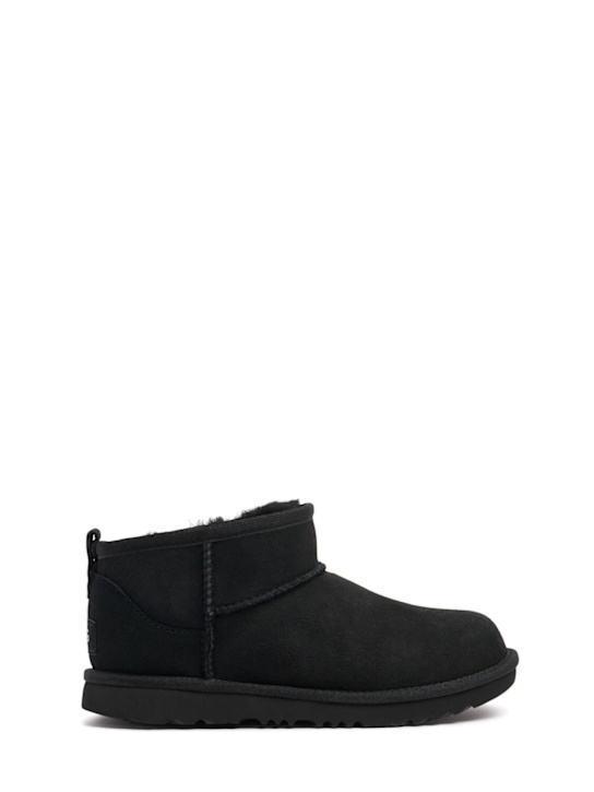 Luisaviaroma Stivali Classic Ultra Mini in shearling