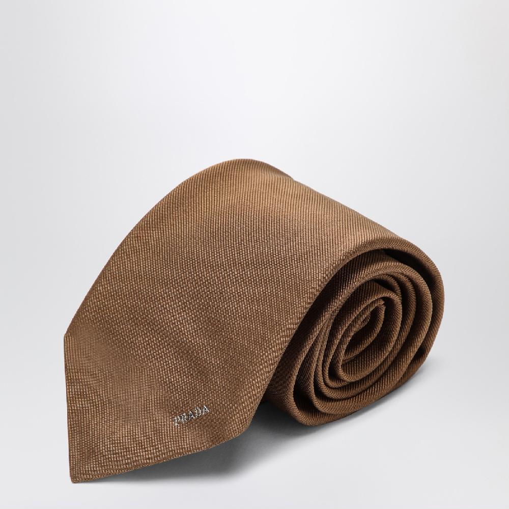 Prada Cravatta color caramello in seta con logo