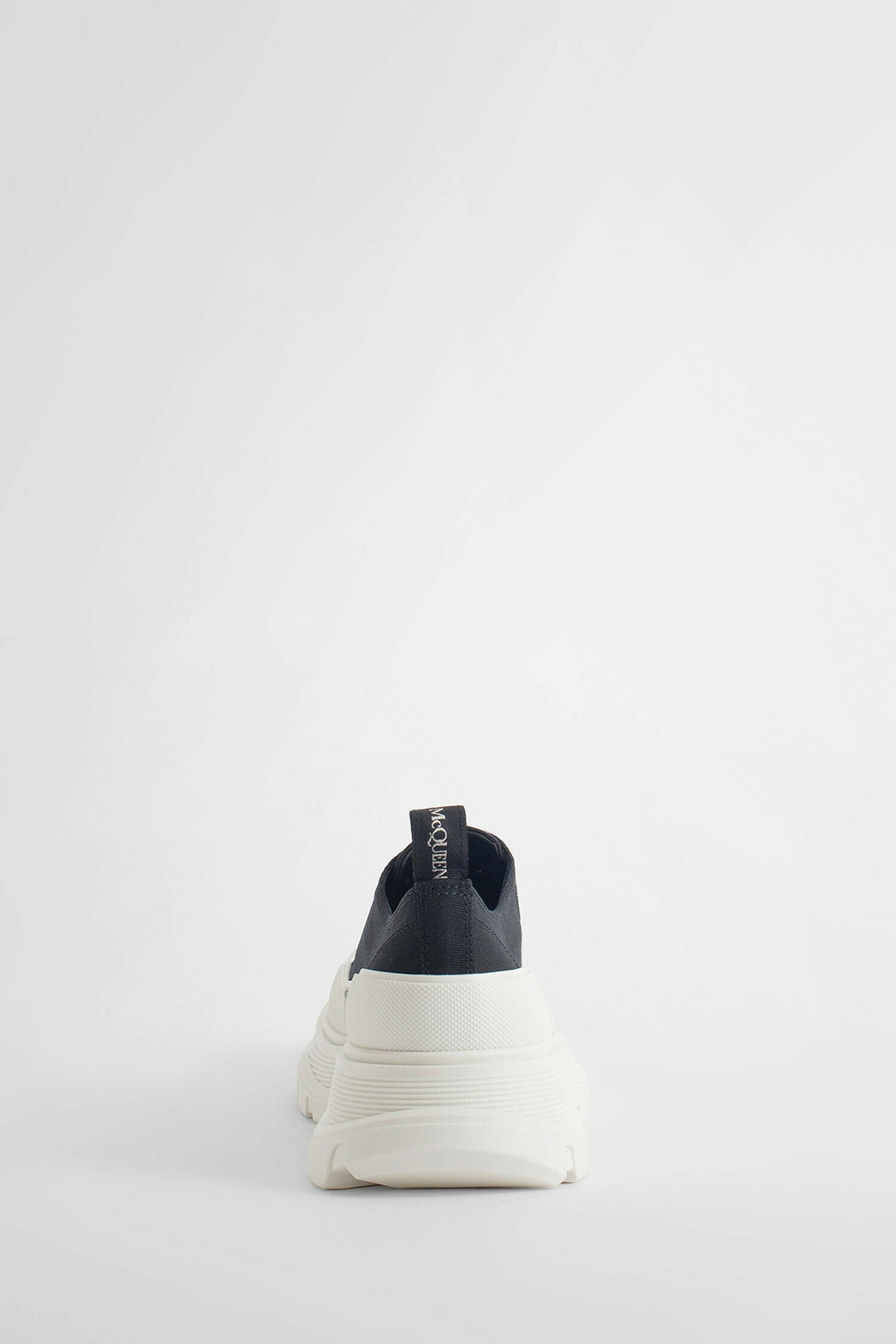 Antonioli ALEXANDER MCQUEEN WOMAN BLACK&WHITE SNEAKERS