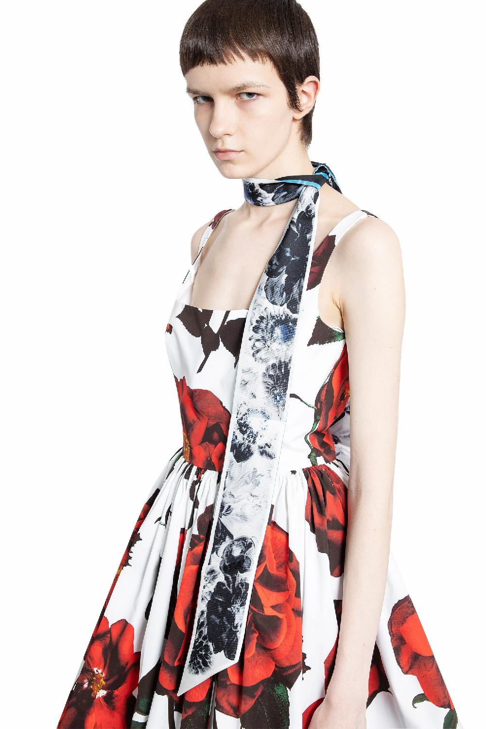 Antonioli ALEXANDER MCQUEEN WOMAN MULTICOLOR SCARVES