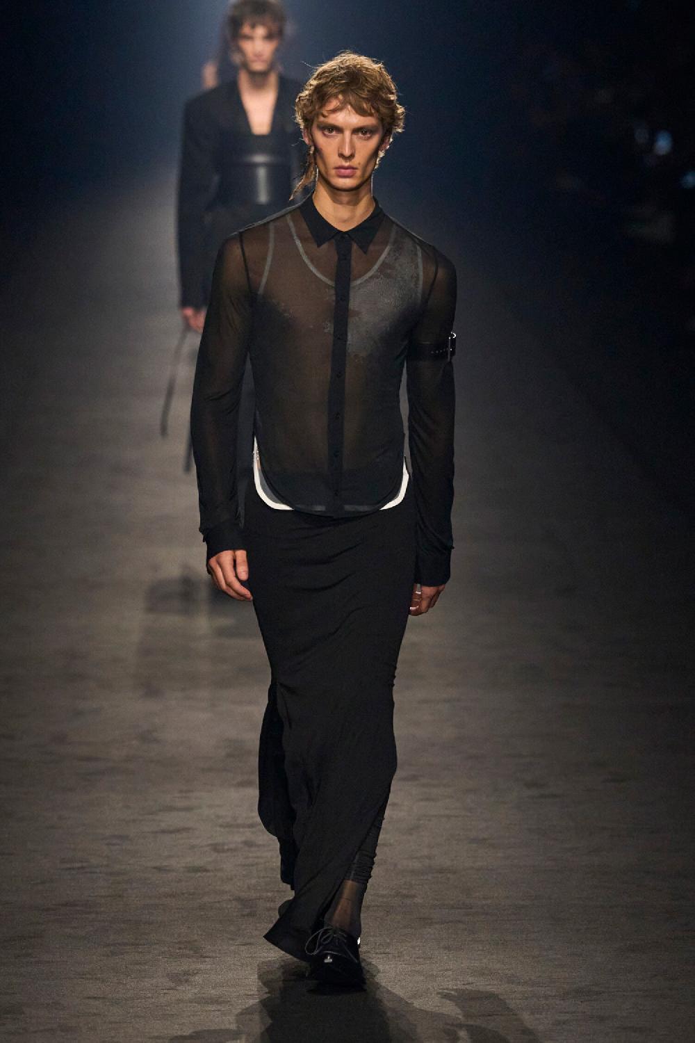 Antonioli ANN DEMEULEMEESTER MAN BLACK SHORTS & SKIRTS