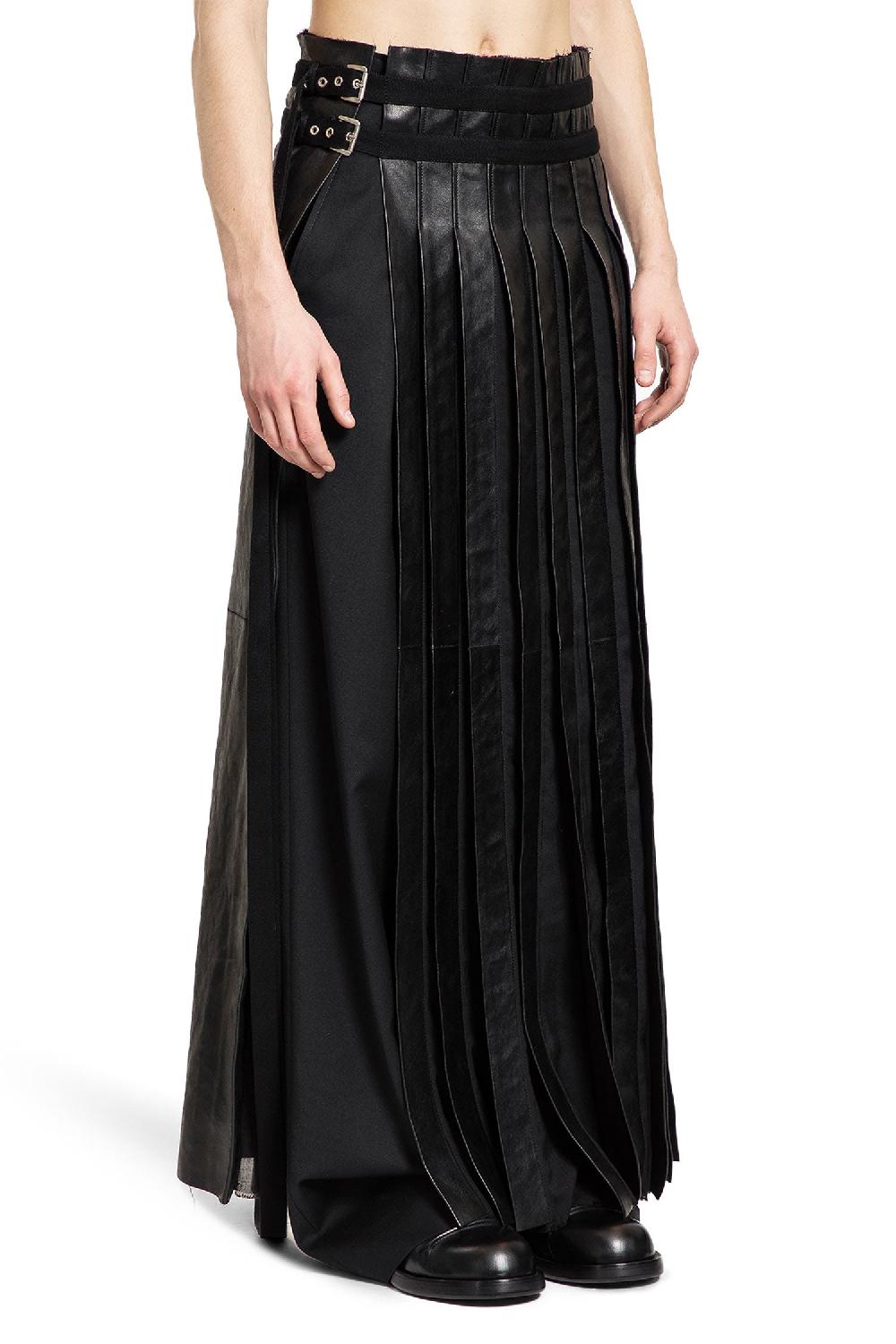 Antonioli ANN DEMEULEMEESTER MAN BLACK SHORTS & SKIRTS