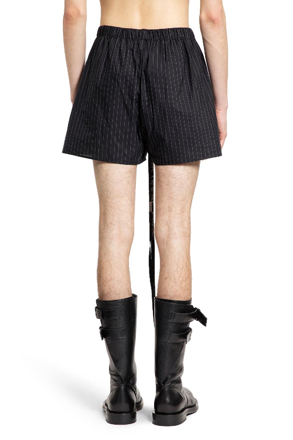 Antonioli ANN DEMEULEMEESTER MAN BLACK SHORTS & SKIRTS
