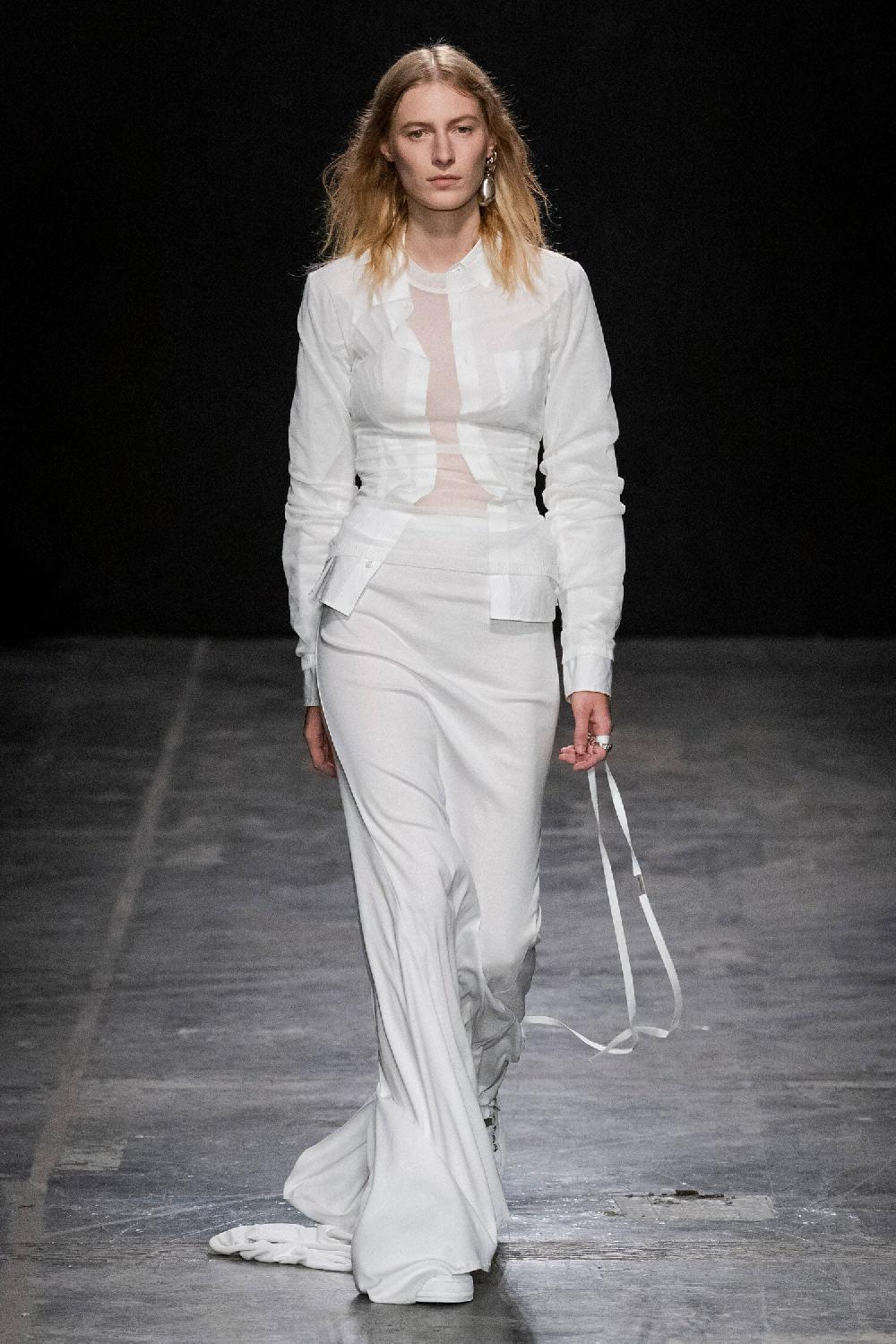 Antonioli ANN DEMEULEMEESTER WOMAN WHITE T-SHIRTS & TANK TOPS