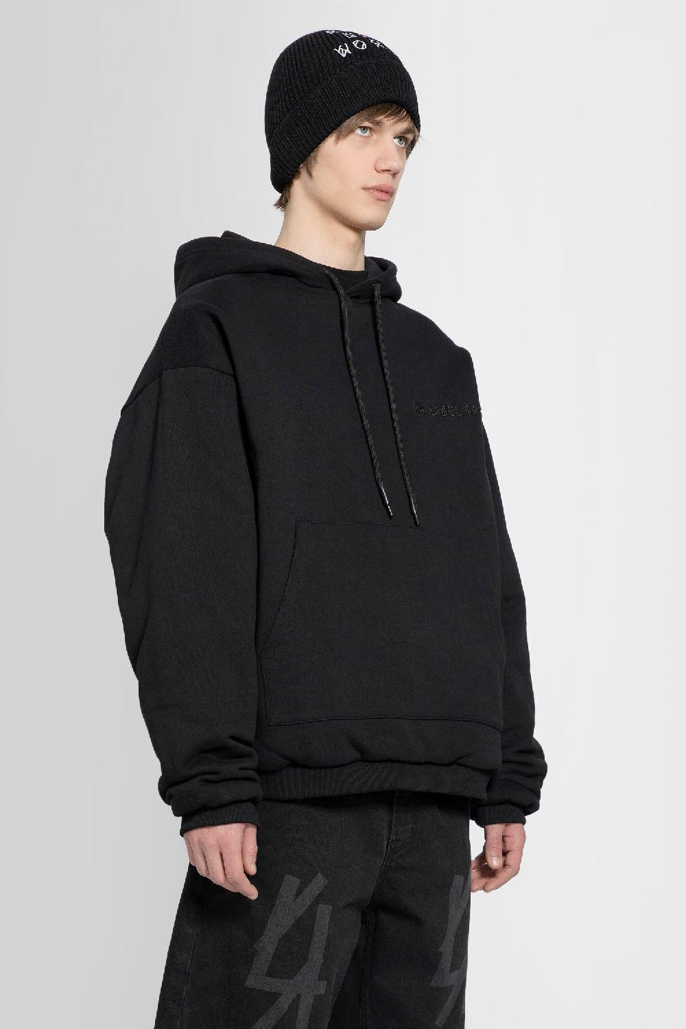 Antonioli 44 LABEL GROUP MAN BLACK SWEATSHIRTS