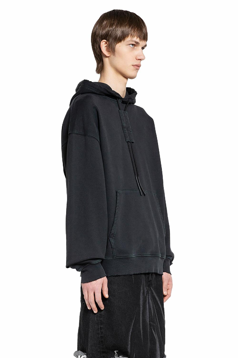 Antonioli 44 LABEL GROUP MAN BLACK SWEATSHIRTS