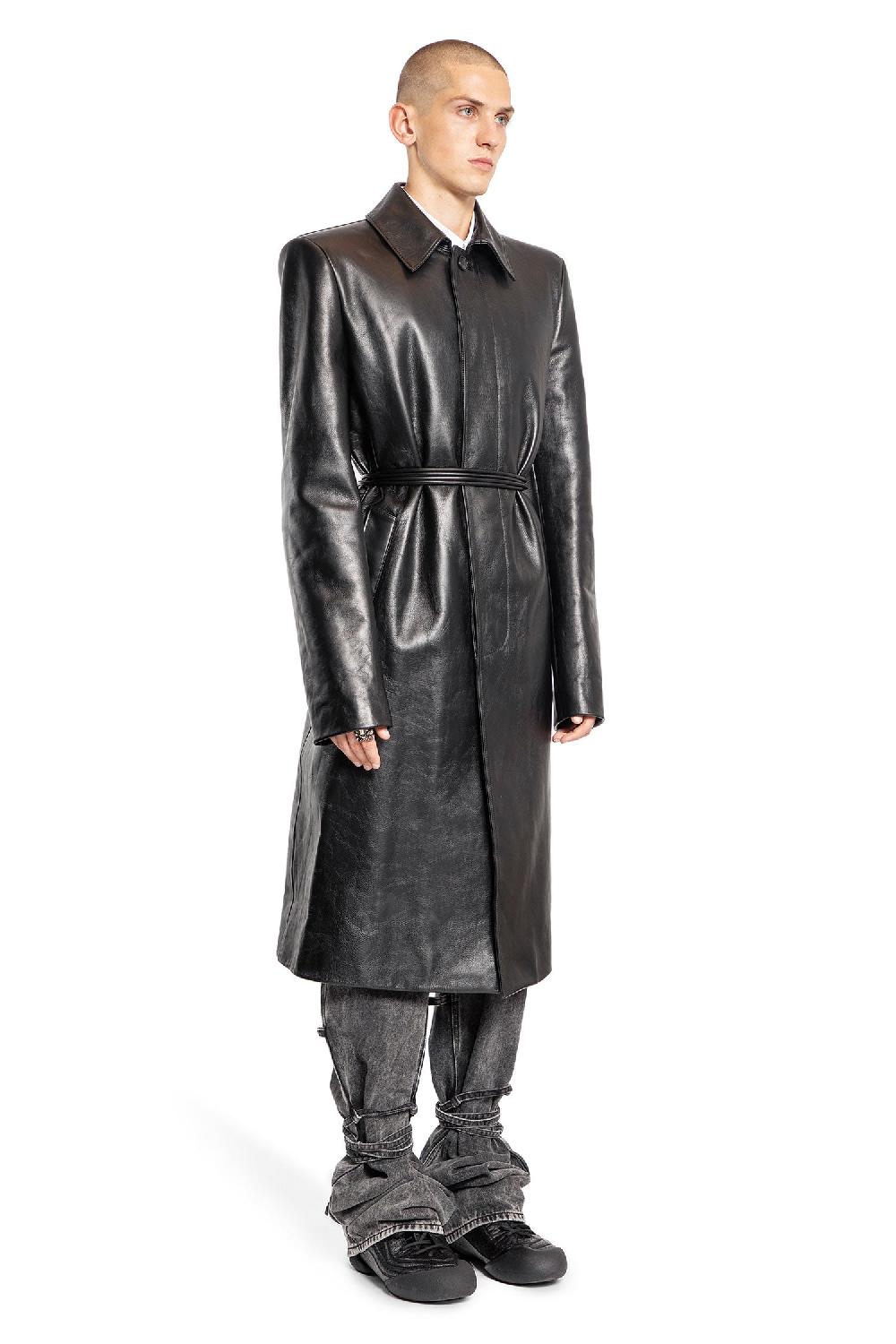 Antonioli ALEXANDER MCQUEEN MAN BLACK COATS
