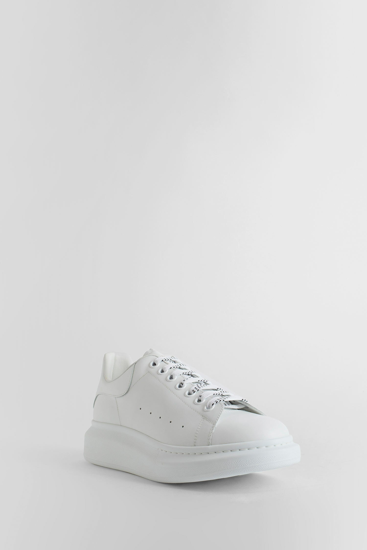 Antonioli ALEXANDER MCQUEEN MAN WHITE SNEAKERS