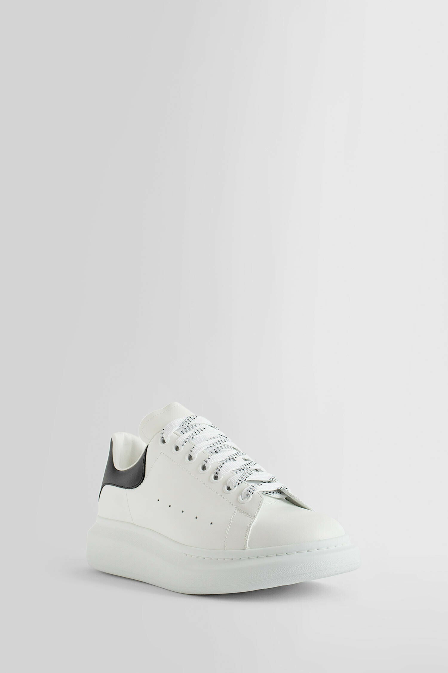 Antonioli ALEXANDER MCQUEEN MAN WHITE SNEAKERS