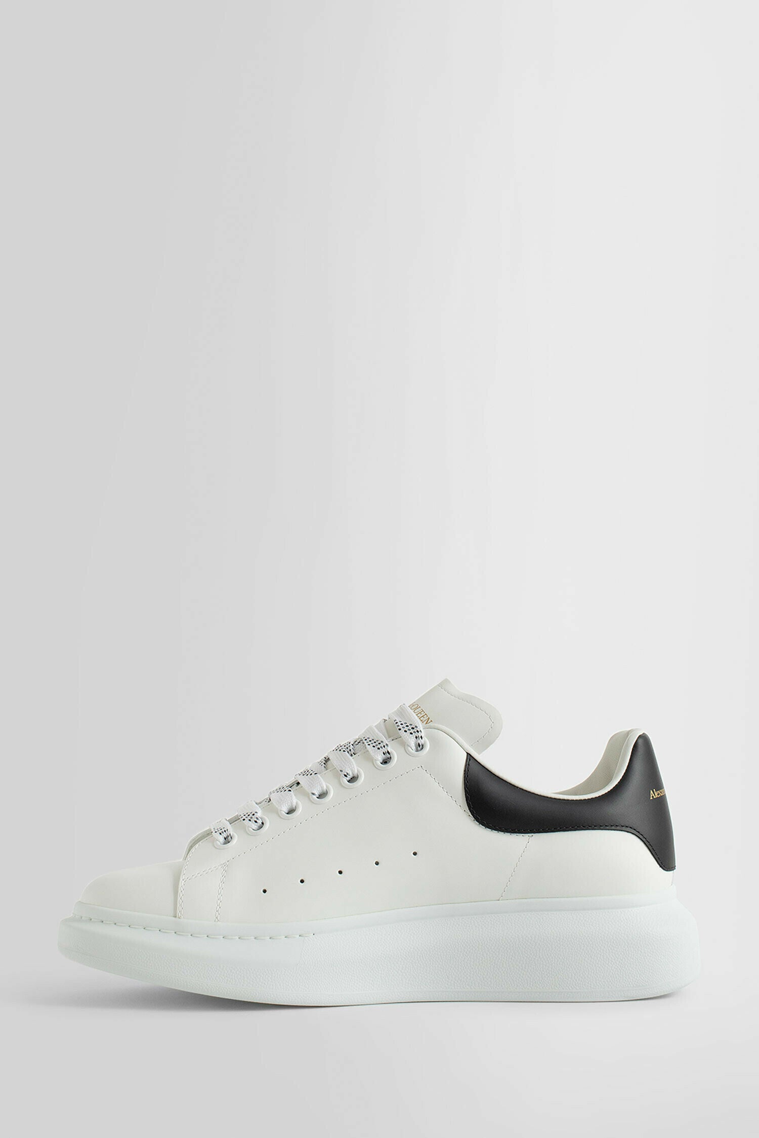 Antonioli ALEXANDER MCQUEEN MAN WHITE SNEAKERS