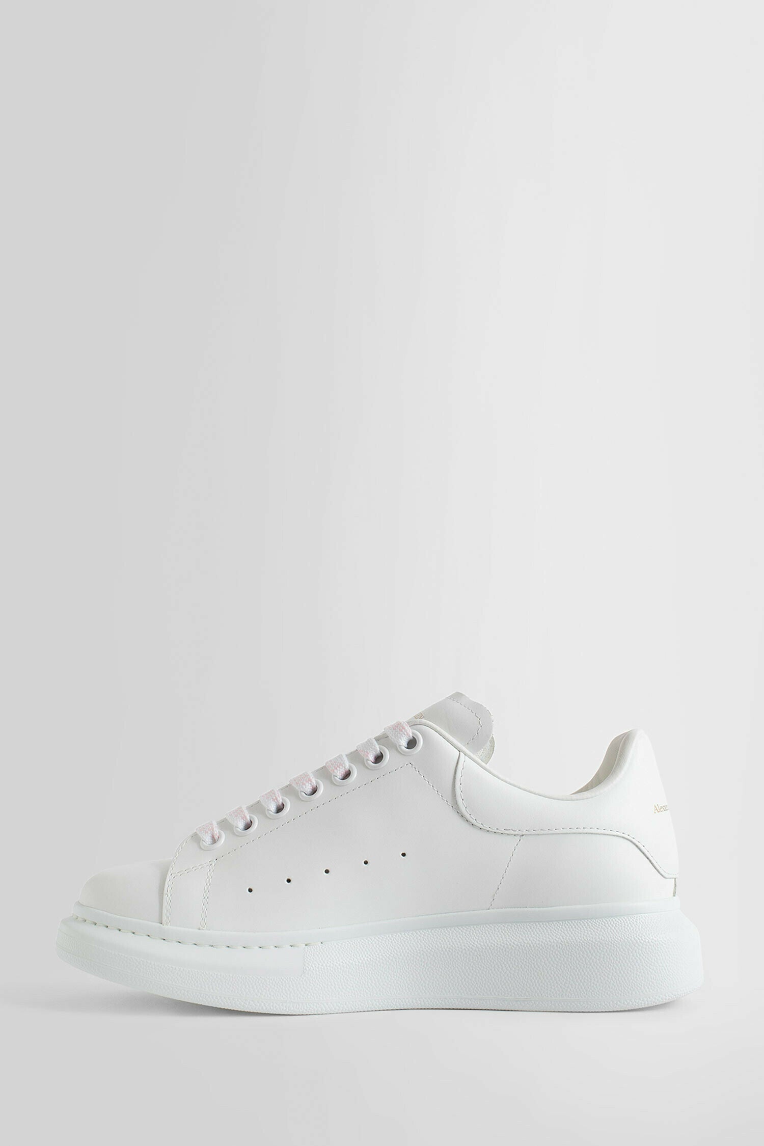 Antonioli ALEXANDER MCQUEEN WOMAN WHITE SNEAKERS