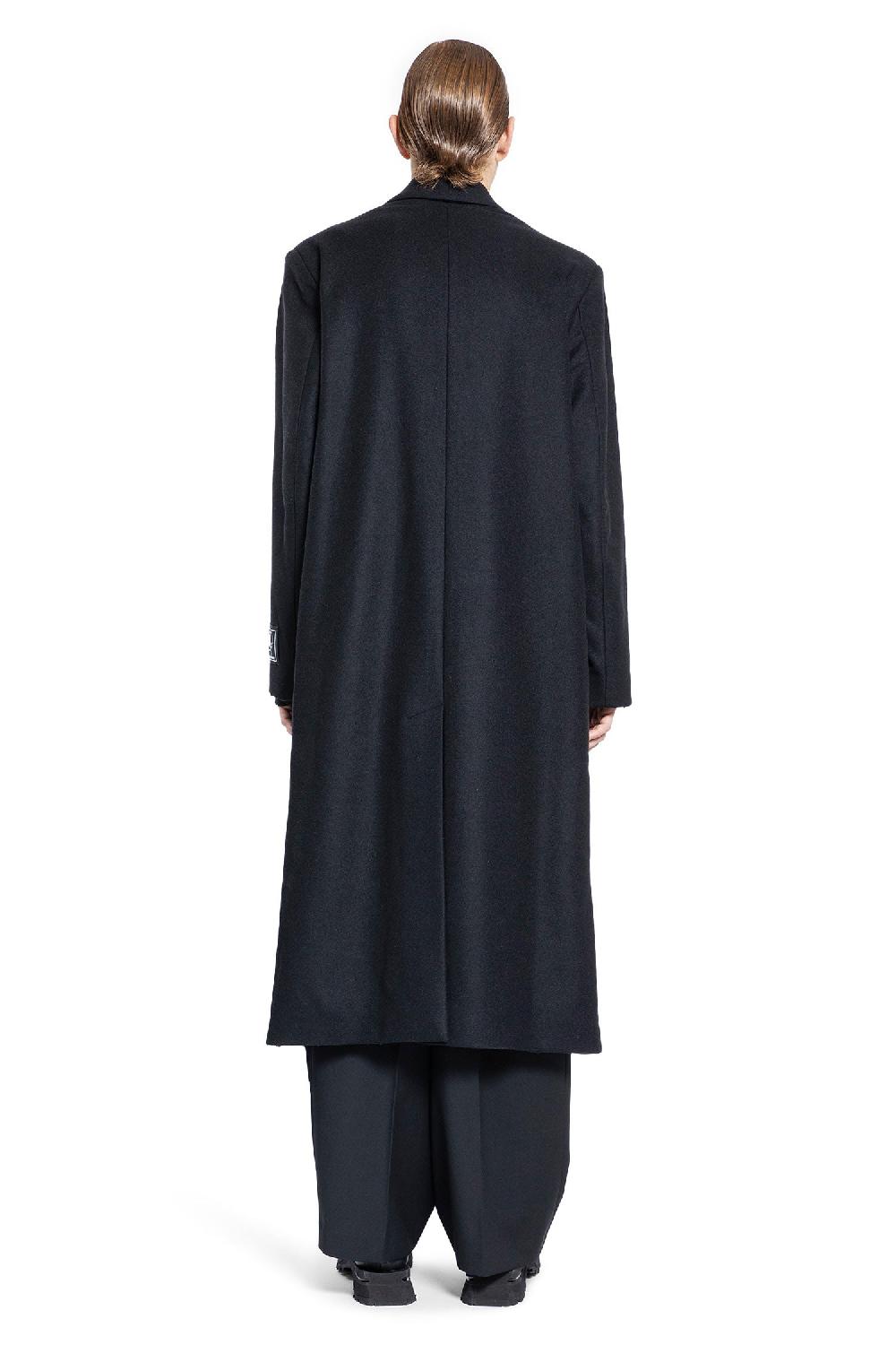 Antonioli AN OTHER DATE MAN BLACK COATS
