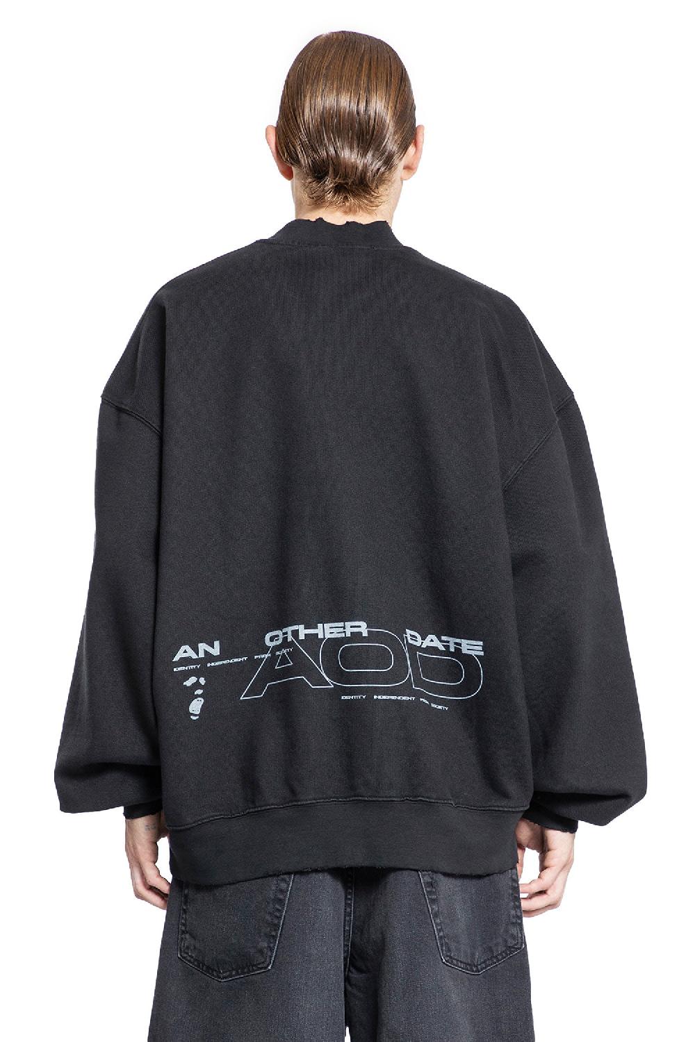 Antonioli AN OTHER DATE MAN BLACK SWEATSHIRTS