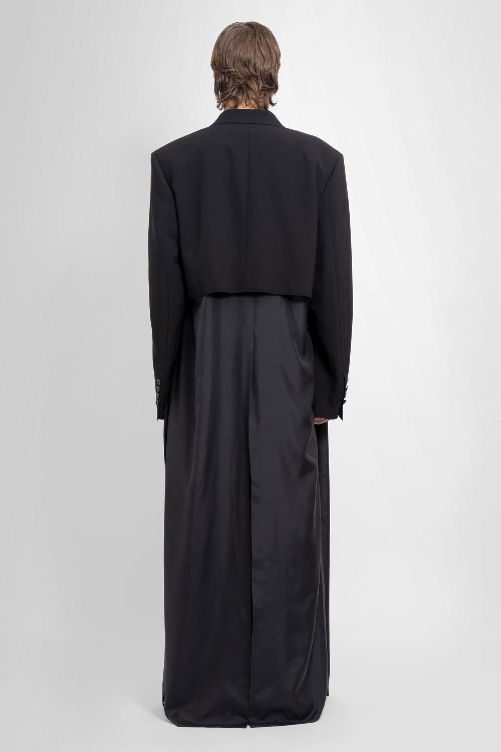 Antonioli ANN DEMEULEMEESTER MAN BLACK COATS