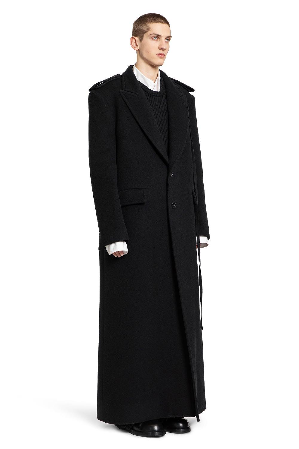 Antonioli ANN DEMEULEMEESTER MAN BLACK COATS